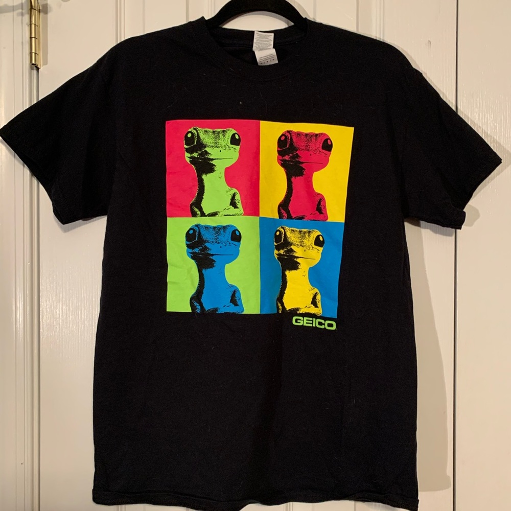 Geico Adult Medium Funky Gecko Shirt